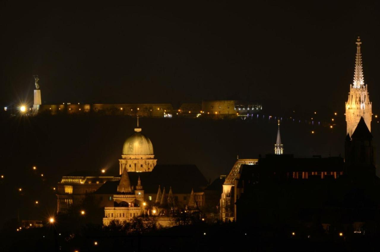 Binder-Home Stylish Studios Budapest/Parliament Esterno foto